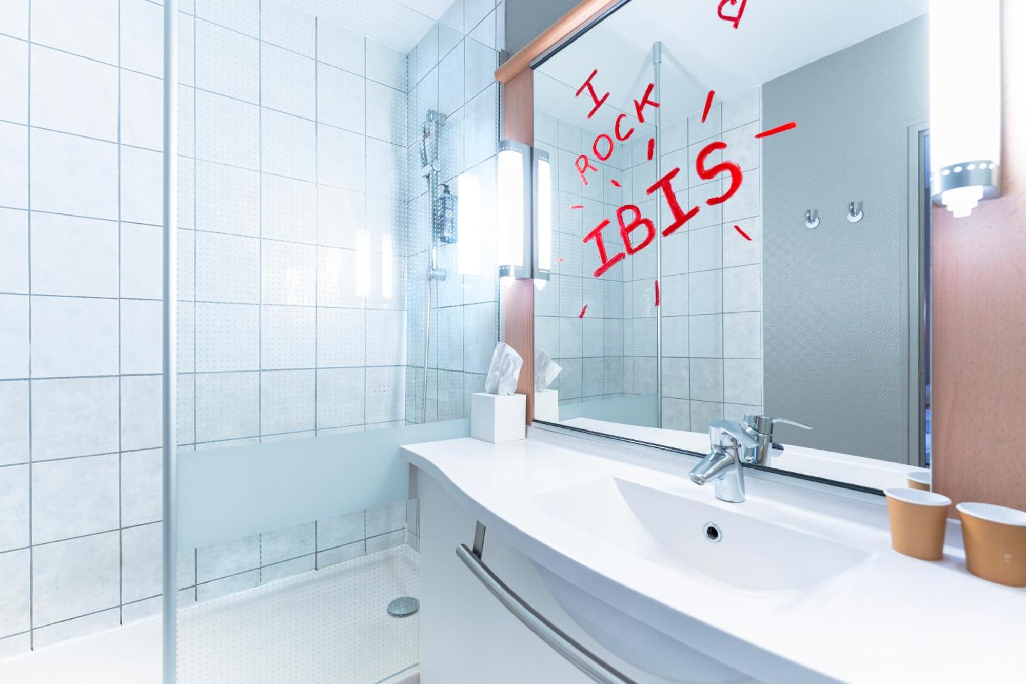 Hotel Ibis Cognac Centre Luaran gambar