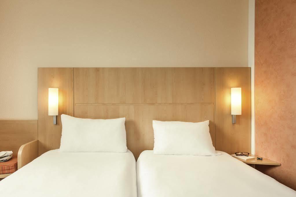 Hotel Ibis Cognac Centre Luaran gambar